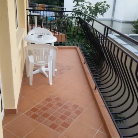 Guest house Adriya