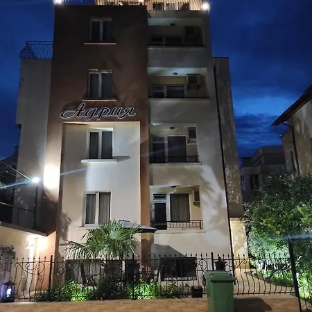 Vendégház Adriya 4*