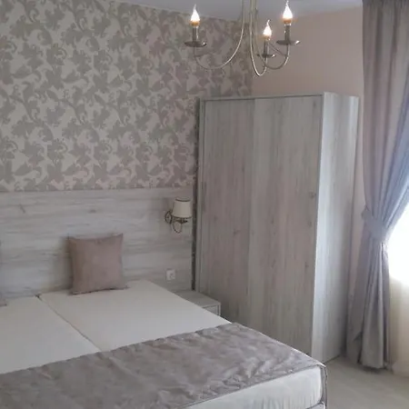 Adriya Vendégház 4*